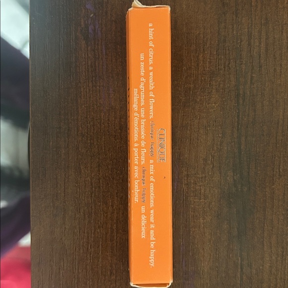 “SEND UR BEST OFFER?” “CLINIQUE HAPPY” Fragrance Rollerball In Bright Orange…😊 - Picture 4 of 4